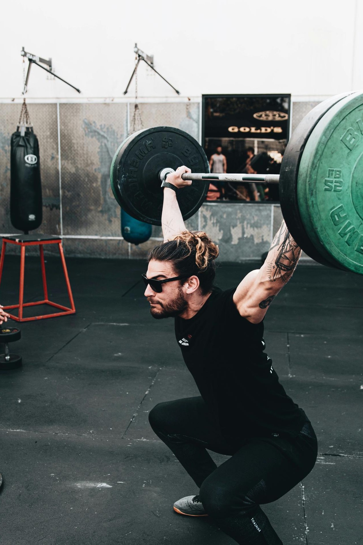 Participanți la cursul de yoga